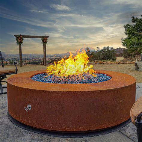 They take inspiration from the California beaches and cliffs and are a leader in the fire pit industry. . The outdoor plus fire pit